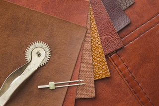 Leathery Perfume Sampler Set hkPERFEUMS